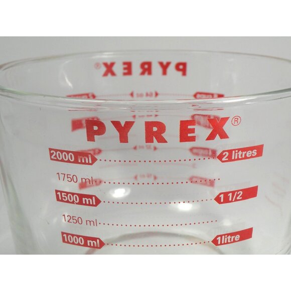 PYREX RARE Red  Vintage All Capital Letters 2 Quart / 8 Cup Glass PYREX Large Gl - Picture 8 of 11